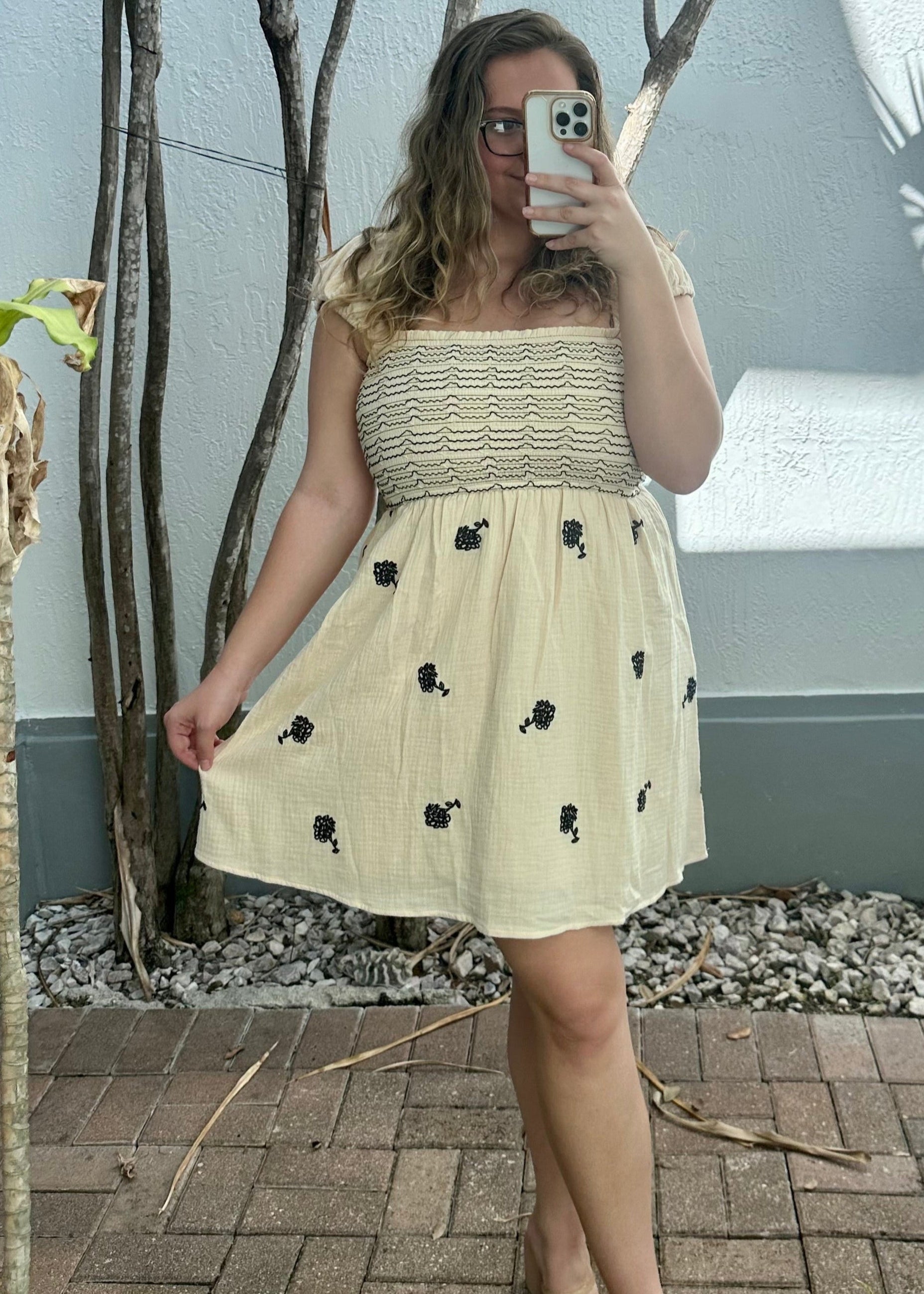 Emma Embroidered dress Emma Embroidered dress