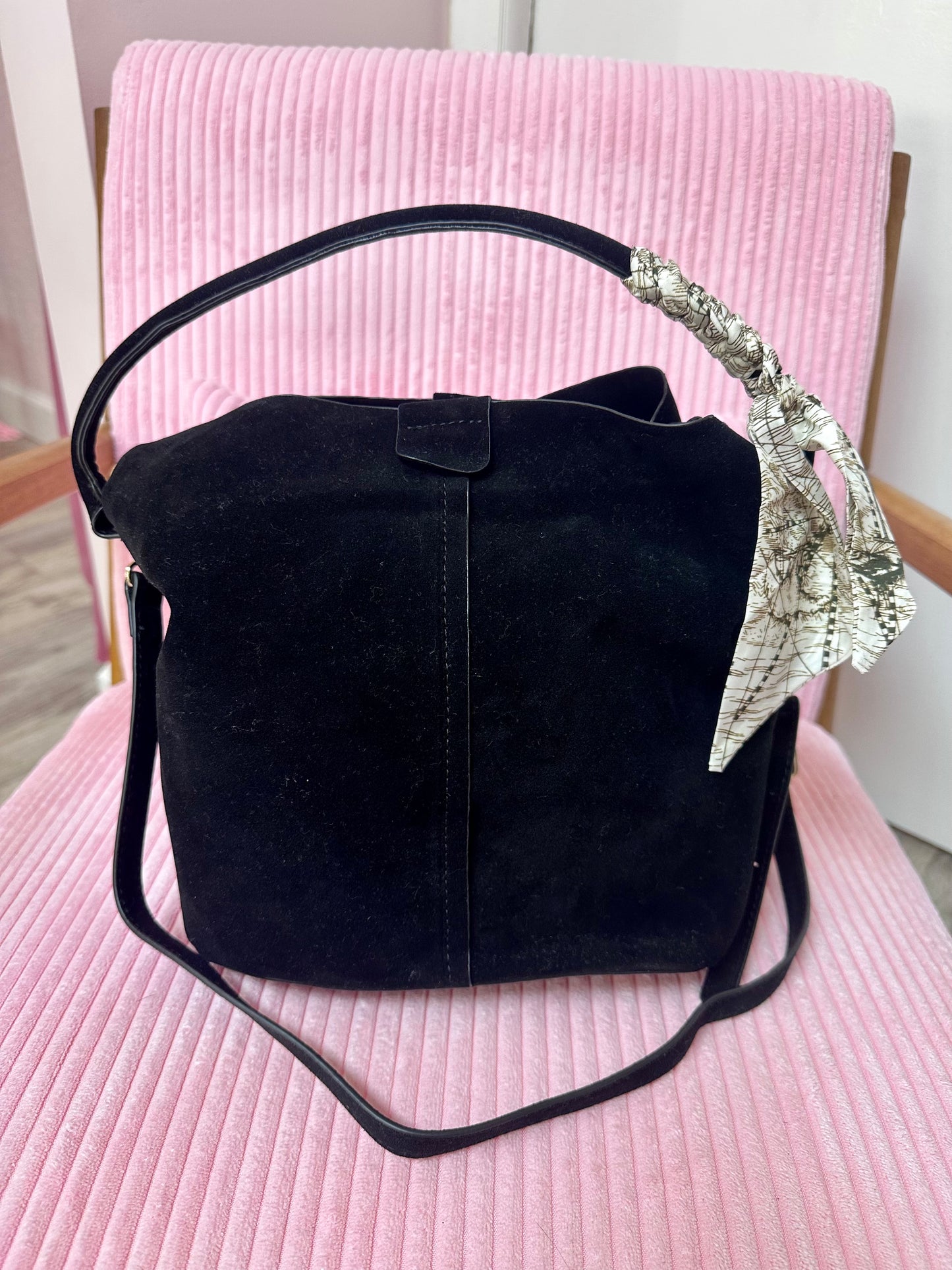 Delray Bucket Bag (Vegan Suede)