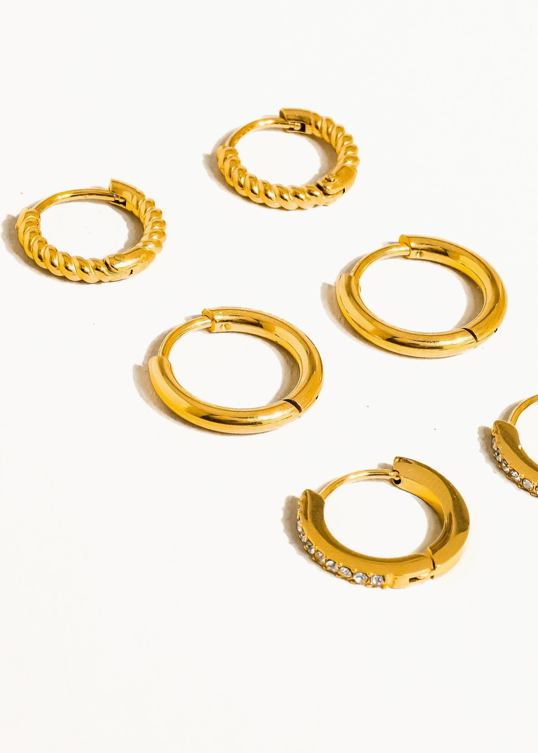 Claude Hoop Earring Set