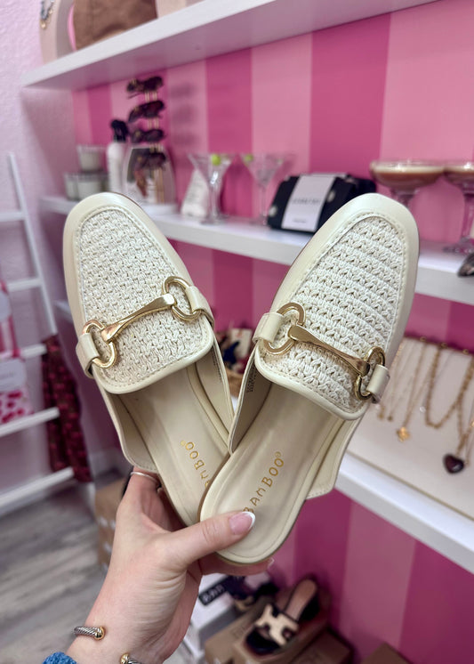 Coastal Luxe Raffia Gold Bit Mule