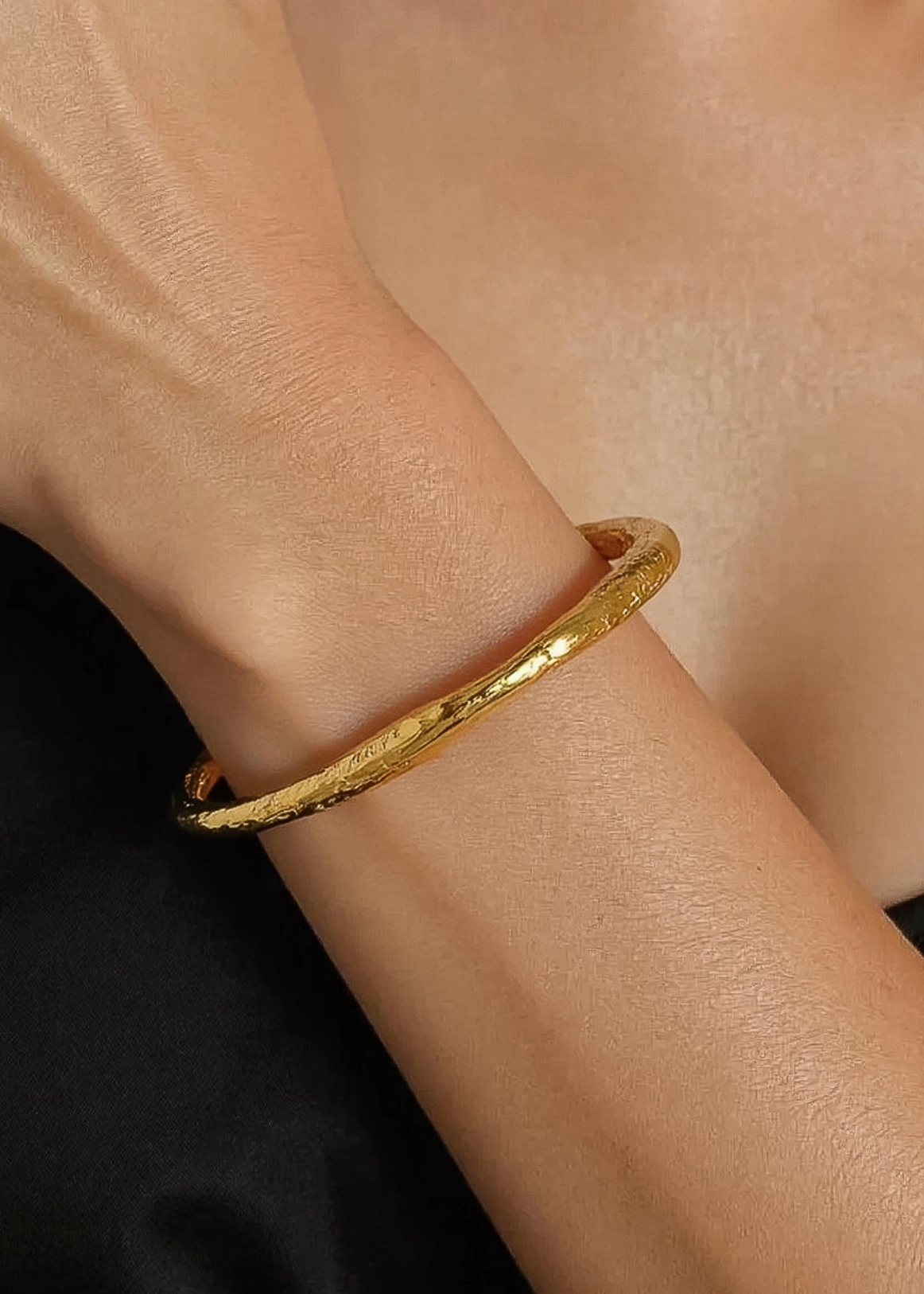 Ruvic Bangle